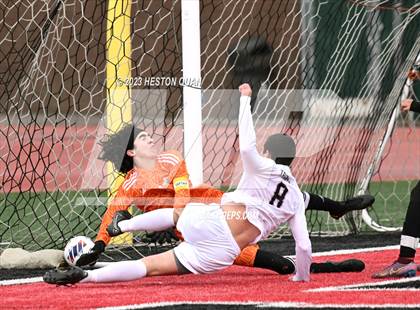 Thumbnail 2 in San Clemente vs. Long Beach Poly (CIF-SS D2 Final) photogallery.