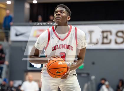 Thumbnail 3 in Central Catholic vs. Columbus photogallery.