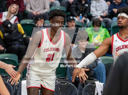 Thumbnail 3 in Central Catholic vs. Columbus photogallery.