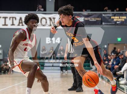 Thumbnail 3 in Central Catholic vs. Columbus photogallery.