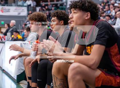 Thumbnail 2 in Central Catholic vs. Columbus photogallery.