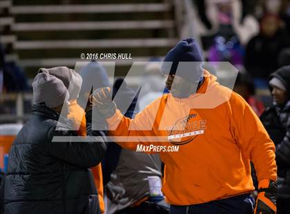Thumbnail 1 in Zebulon B. Vance @ Page (NCHSAA 4AA Semifinal) photogallery.