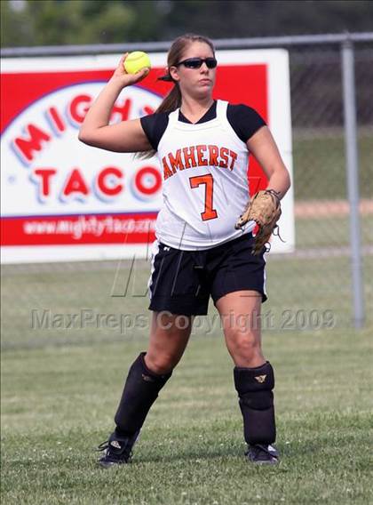 Thumbnail 3 in Amherst Central vs West Seneca East (Section 6 Class A Final) photogallery.