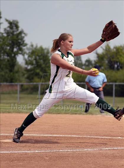 Thumbnail 2 in Amherst Central vs West Seneca East (Section 6 Class A Final) photogallery.