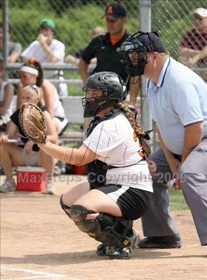 Thumbnail 2 in Amherst Central vs West Seneca East (Section 6 Class A Final) photogallery.