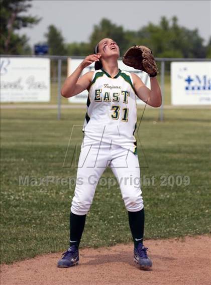 Thumbnail 2 in Amherst Central vs West Seneca East (Section 6 Class A Final) photogallery.