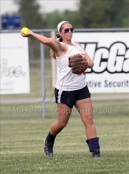 Thumbnail 1 in Amherst Central vs West Seneca East (Section 6 Class A Final) photogallery.