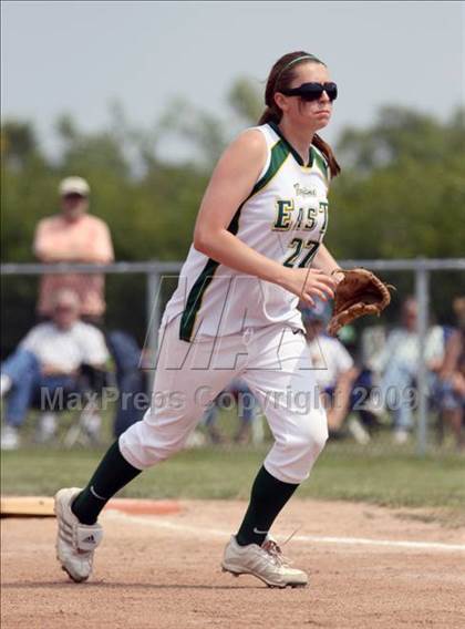 Thumbnail 1 in Amherst Central vs West Seneca East (Section 6 Class A Final) photogallery.