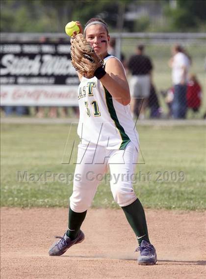 Thumbnail 2 in Amherst Central vs West Seneca East (Section 6 Class A Final) photogallery.