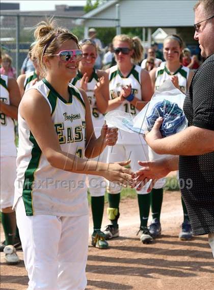 Thumbnail 1 in Amherst Central vs West Seneca East (Section 6 Class A Final) photogallery.
