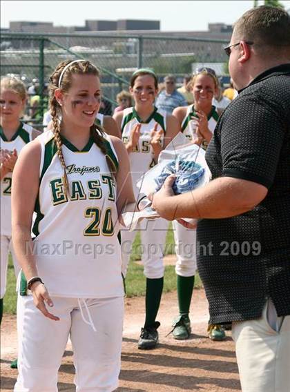 Thumbnail 1 in Amherst Central vs West Seneca East (Section 6 Class A Final) photogallery.