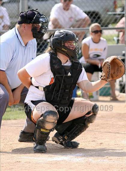 Thumbnail 2 in Amherst Central vs West Seneca East (Section 6 Class A Final) photogallery.