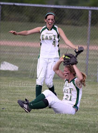 Thumbnail 2 in Amherst Central vs West Seneca East (Section 6 Class A Final) photogallery.