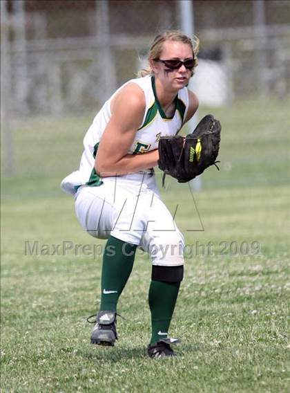 Thumbnail 3 in Amherst Central vs West Seneca East (Section 6 Class A Final) photogallery.