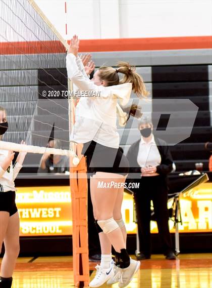 Thumbnail 2 in South @ Shawnee Mission West photogallery.