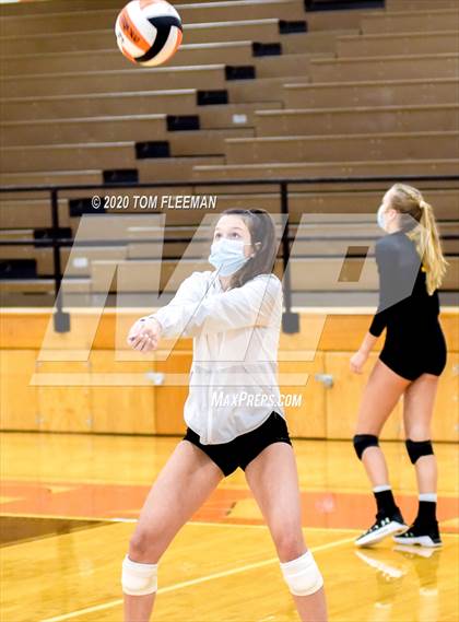 Thumbnail 1 in South @ Shawnee Mission West photogallery.