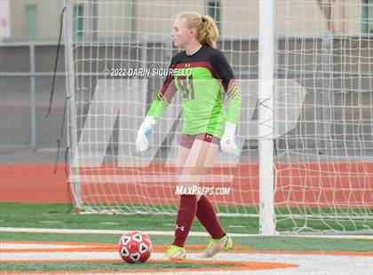 Thumbnail 1 in Red Mountain vs. Highland (Coyote Classic Soccer Tournament) photogallery.