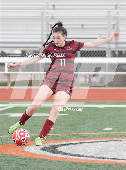 Thumbnail 1 in Red Mountain vs. Highland (Coyote Classic Soccer Tournament) photogallery.
