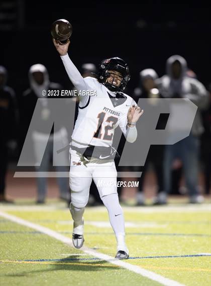 Thumbnail 3 in Pittsburg vs. San Ramon Valley (CIF NCS D1 Final)  photogallery.