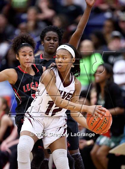 Thumbnail 3 in Mansfield Legacy vs. Mansfield Timberview photogallery.