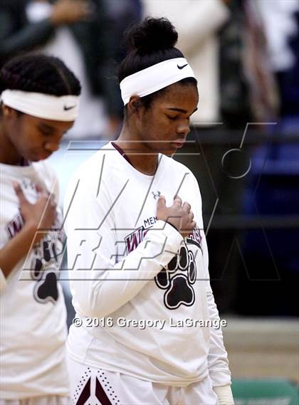 Thumbnail 1 in Mansfield Legacy vs. Mansfield Timberview photogallery.