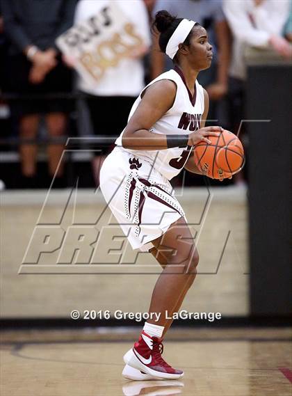 Thumbnail 3 in Mansfield Legacy vs. Mansfield Timberview photogallery.
