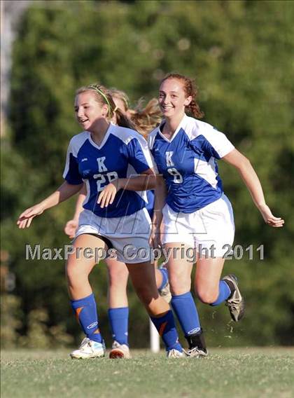 Thumbnail 3 in McMinn County vs. Karns (Bearden Invitational) photogallery.
