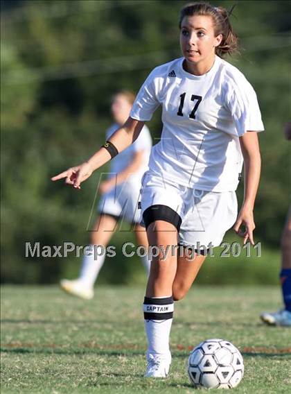 Thumbnail 1 in McMinn County vs. Karns (Bearden Invitational) photogallery.