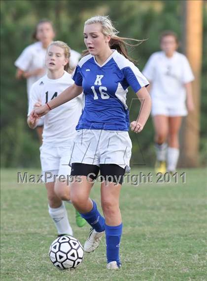 Thumbnail 3 in McMinn County vs. Karns (Bearden Invitational) photogallery.
