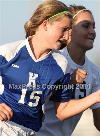 Thumbnail 2 in McMinn County vs. Karns (Bearden Invitational) photogallery.