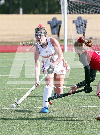 Thumbnail 2 in Mountain View vs Gloucester (VHSL Class 5 Semifinal) photogallery.