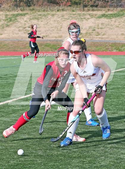 Thumbnail 2 in Mountain View vs Gloucester (VHSL Class 5 Semifinal) photogallery.