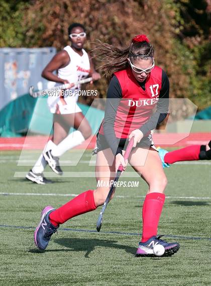 Thumbnail 1 in Mountain View vs Gloucester (VHSL Class 5 Semifinal) photogallery.