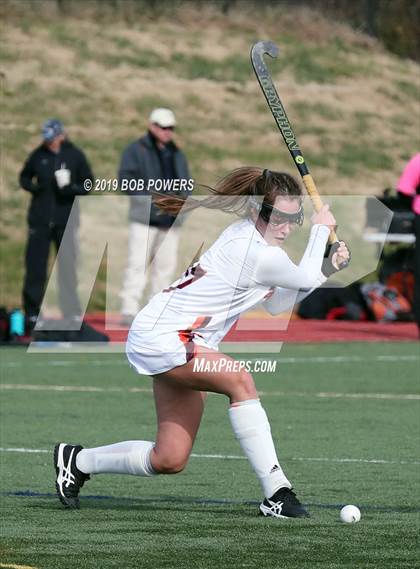 Thumbnail 2 in Mountain View vs Gloucester (VHSL Class 5 Semifinal) photogallery.