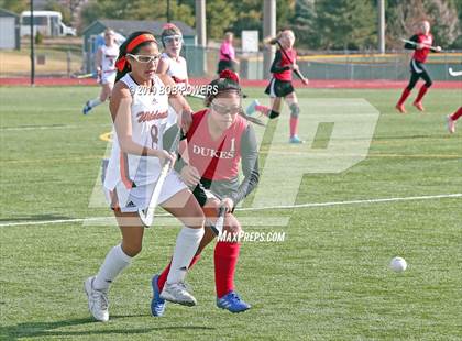 Thumbnail 3 in Mountain View vs Gloucester (VHSL Class 5 Semifinal) photogallery.