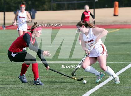 Thumbnail 2 in Mountain View vs Gloucester (VHSL Class 5 Semifinal) photogallery.