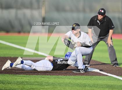 Thumbnail 2 in Friendswood vs. Nederland (UIL Baseball 5A Region 3 Bi-District) photogallery.