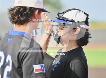 Thumbnail 3 in Friendswood vs. Nederland (UIL Baseball 5A Region 3 Bi-District) photogallery.