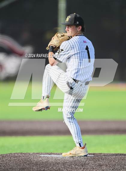 Thumbnail 1 in Friendswood vs. Nederland (UIL Baseball 5A Region 3 Bi-District) photogallery.