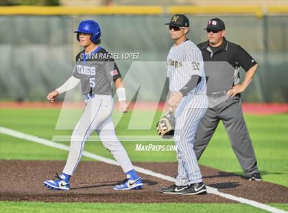 Thumbnail 3 in Friendswood vs. Nederland (UIL Baseball 5A Region 3 Bi-District) photogallery.