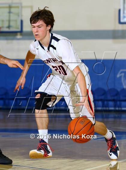 Thumbnail 1 in Brentwood vs. Calabasas (Fairfax State Preview) photogallery.