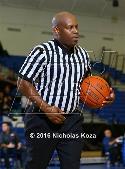 Thumbnail 1 in Brentwood vs. Calabasas (Fairfax State Preview) photogallery.
