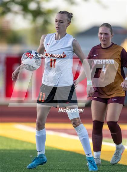 Thumbnail 1 in Coronado @ Windsor (CHSAA 4A Round 2) photogallery.