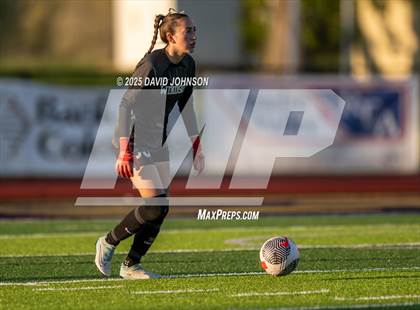 Thumbnail 3 in Coronado @ Windsor (CHSAA 4A Round 2) photogallery.