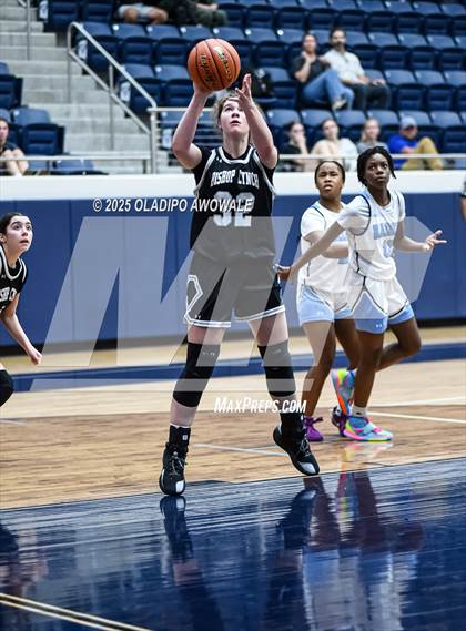 Thumbnail 2 in Bishop Lynch @ Wylie East photogallery.