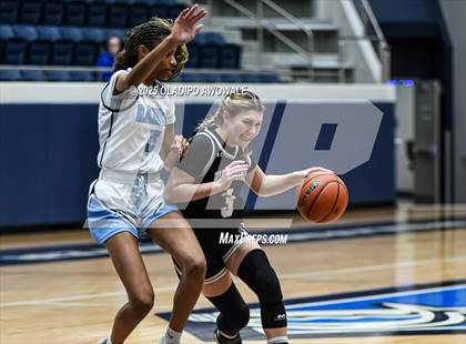 Thumbnail 2 in Bishop Lynch @ Wylie East photogallery.