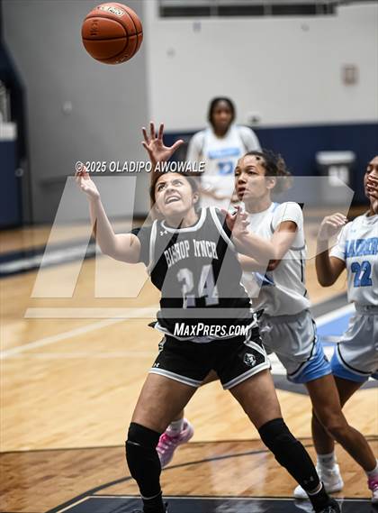 Thumbnail 2 in Bishop Lynch @ Wylie East photogallery.