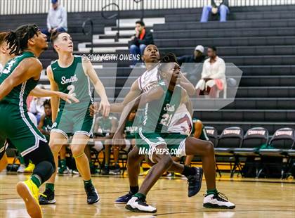 Thumbnail 1 in Newman Smith vs Ryan (CFB Classic) photogallery.