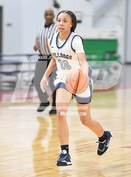 Thumbnail 3 in Carondelet vs. Centennial (Nike Tournament of Champions) - John Anderson Division Championship photogallery.