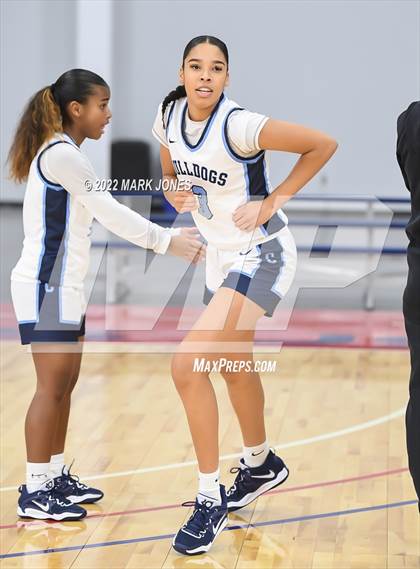 Thumbnail 3 in Carondelet vs. Centennial (Nike Tournament of Champions) - John Anderson Division Championship photogallery.